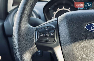 Седан Ford Fiesta 2019 в 