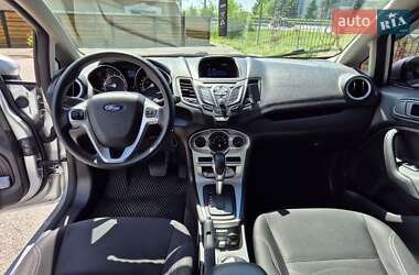 Хэтчбек Ford Fiesta 2019 в 