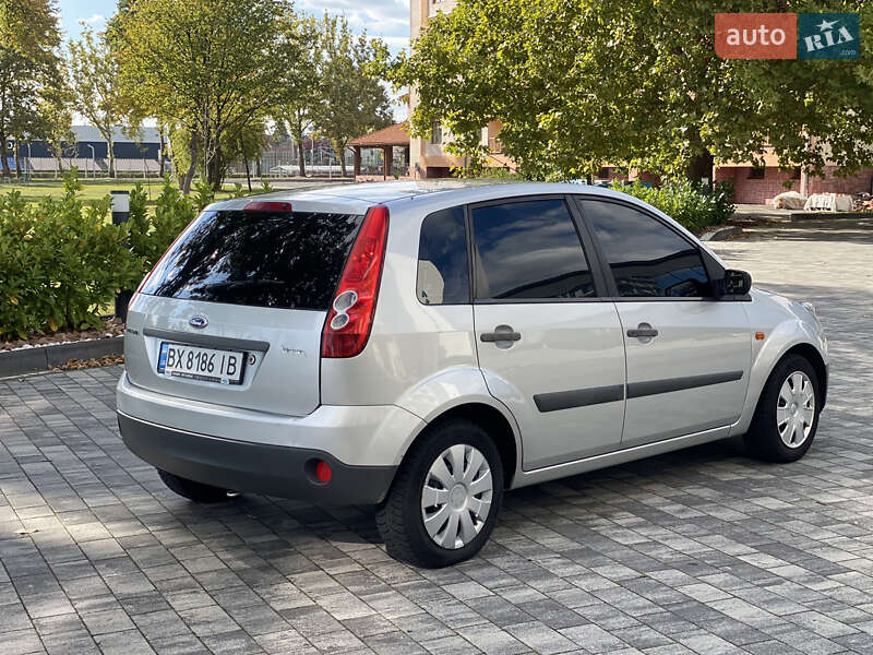Хетчбек Ford Fiesta 2007 в Мукачевому