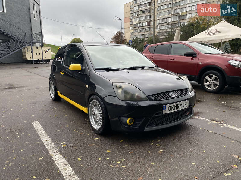 Хэтчбек Ford Fiesta 2007 в Броварах