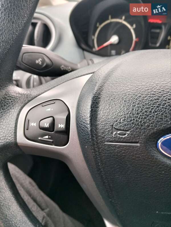 Хетчбек Ford Fiesta 2009 в Конотопі