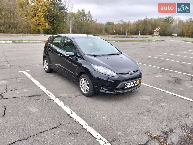Хетчбек Ford Fiesta 2009 в Конотопі