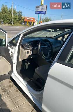 Седан Ford Fiesta 2018 в 