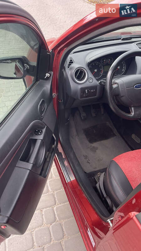 Хэтчбек Ford Fiesta 2007 в Черкассах