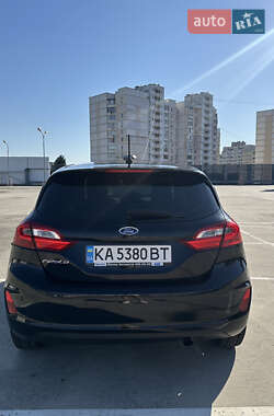 Хетчбек Ford Fiesta 2018 в  фото 2 Хетчбек Ford Fiesta 2018 в