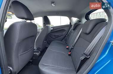 Хетчбек Ford Fiesta 2014 в 