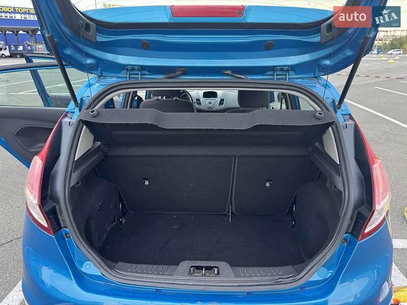 Хетчбек Ford Fiesta 2014 в Києві фото 19 Хетчбек Ford Fiesta 2014 в Києві