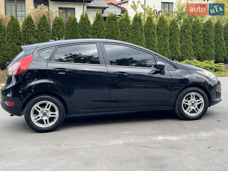 Хэтчбек Ford Fiesta 2018 в Тернополе