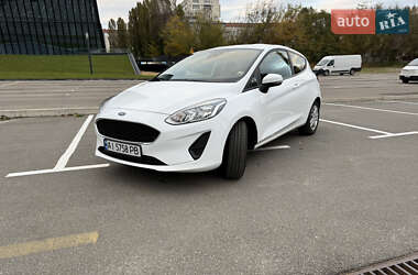 Хэтчбек Ford Fiesta 2018 в Киеве
