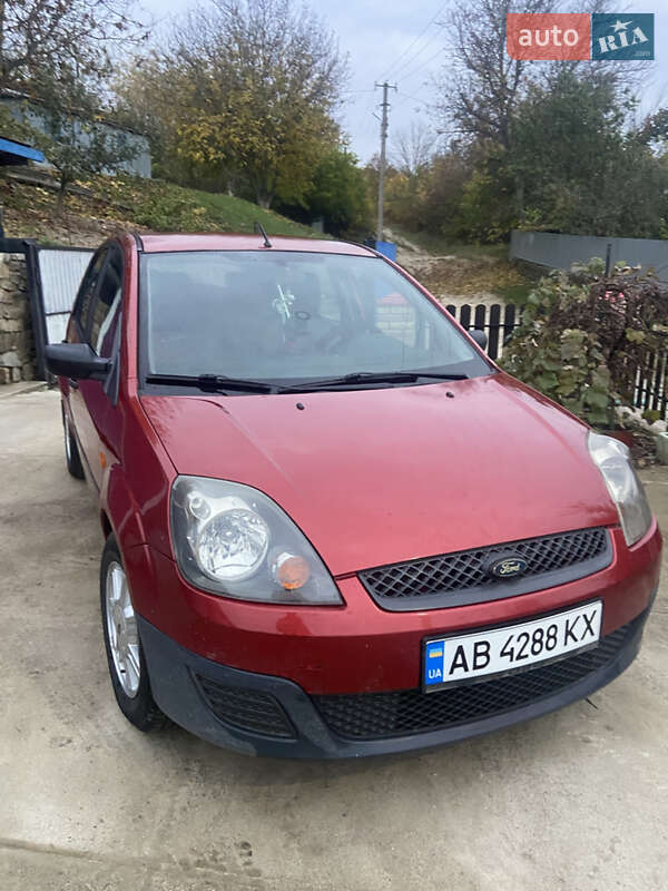 Хэтчбек Ford Fiesta 2007 в Виннице