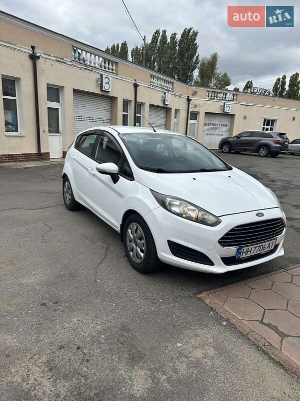 Хэтчбек Ford Fiesta 2014 в Одессе фото 4 Хэтчбек Ford Fiesta 2014 в Одессе