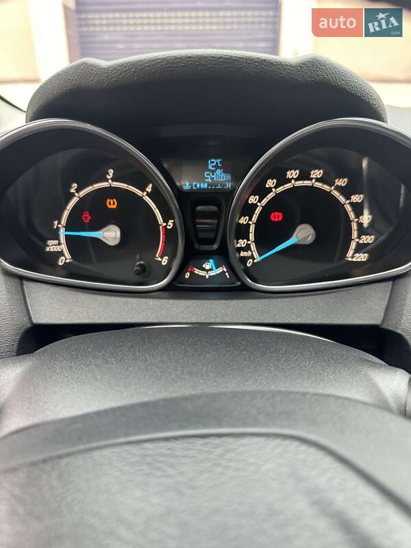 Хэтчбек Ford Fiesta 2014 в Одессе фото 22 Хэтчбек Ford Fiesta 2014 в Одессе