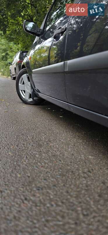 Хетчбек Ford Fiesta 2008 в Львові