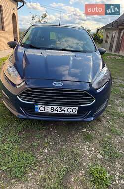 Хетчбек Ford Fiesta 2015 в Чернівцях