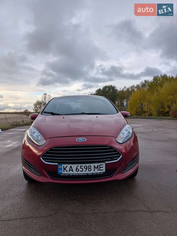 Седан Ford Fiesta 2014 в Нежине фото 3 Седан Ford Fiesta 2014 в Нежине