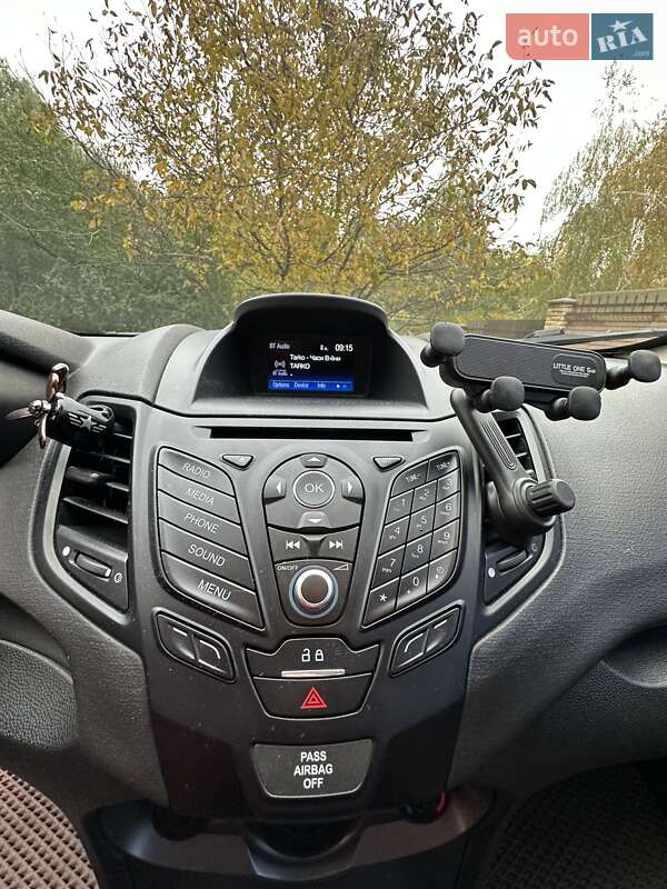 Седан Ford Fiesta 2019 в Киеве