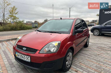 Хэтчбек Ford Fiesta 2008 в 