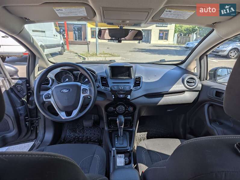 Хэтчбек Ford Fiesta 2018 в Киеве