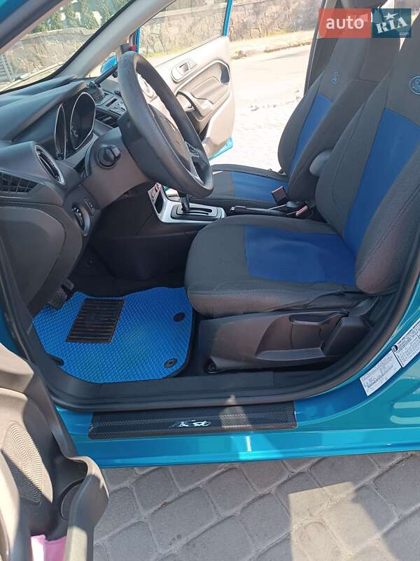 Хэтчбек Ford Fiesta 2016 в Львове фото 7 Хэтчбек Ford Fiesta 2016 в Львове