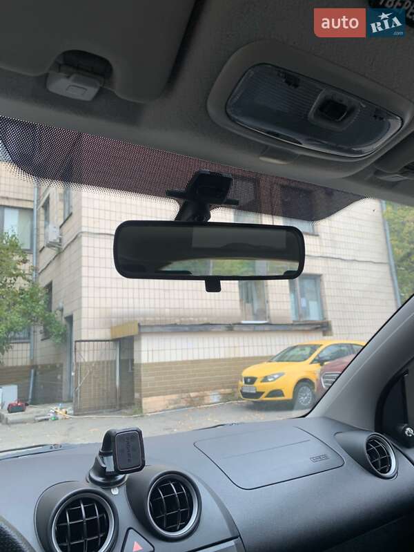 Хетчбек Ford Fiesta 2005 в Києві