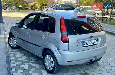 Хэтчбек Ford Fiesta 2005 в  фото 6 Хэтчбек Ford Fiesta 2005 в