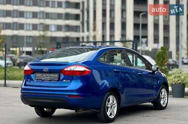 Седан Ford Fiesta 2018 в  фото 7 Седан Ford Fiesta 2018 в