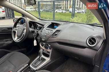 Седан Ford Fiesta 2018 в  фото 28 Седан Ford Fiesta 2018 в