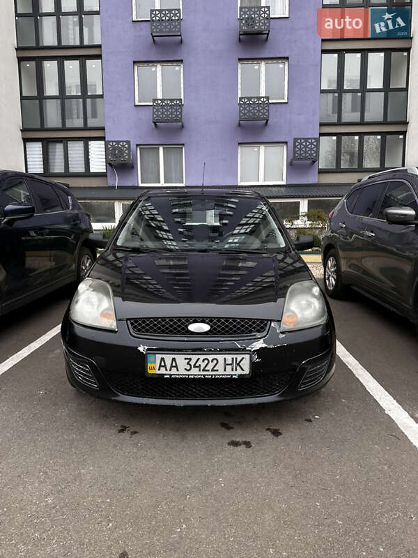 Хэтчбек Ford Fiesta 2007 в Киеве фото 2 Хэтчбек Ford Fiesta 2007 в Киеве
