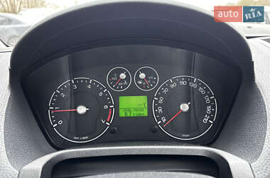 Хетчбек Ford Fiesta 2007 в  фото 12 Хетчбек Ford Fiesta 2007 в
