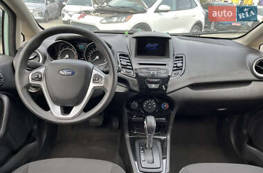 Хетчбек Ford Fiesta 2017 в  фото 14 Хетчбек Ford Fiesta 2017 в