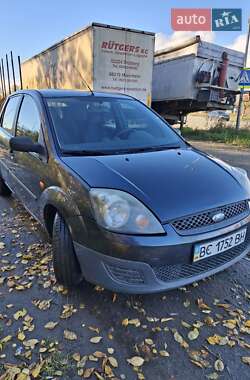 Хетчбек Ford Fiesta 2007 в  фото 7 Хетчбек Ford Fiesta 2007 в