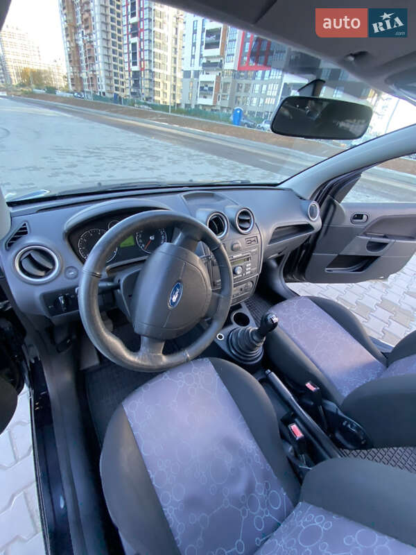Хетчбек Ford Fiesta 2007 в Києві фото 11 Хетчбек Ford Fiesta 2007 в Києві