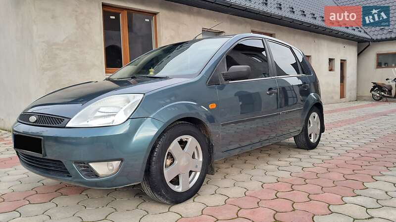 Хетчбек Ford Fiesta 2002 в Надвірній фото 3 Хетчбек Ford Fiesta 2002 в Надвірній