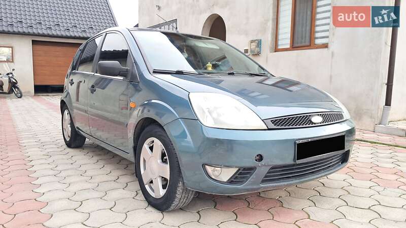 Хетчбек Ford Fiesta 2002 в Надвірній фото 32 Хетчбек Ford Fiesta 2002 в Надвірній