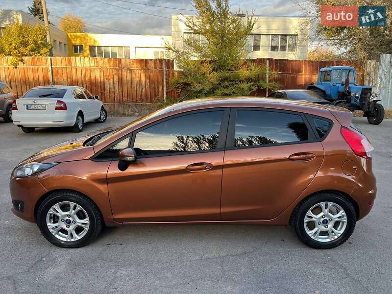 Хетчбек Ford Fiesta 2015 в Дніпрі фото 15 Хетчбек Ford Fiesta 2015 в Дніпрі