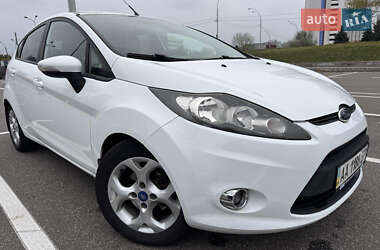 Хетчбек Ford Fiesta 2012 в Києві
