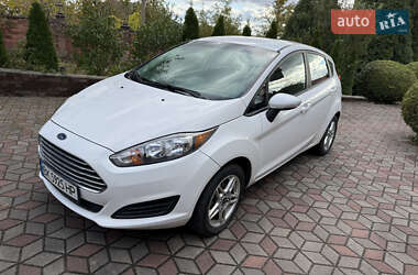 Хэтчбек Ford Fiesta 2018 в Ровно Хэтчбек Ford Fiesta 2018 в Ровно