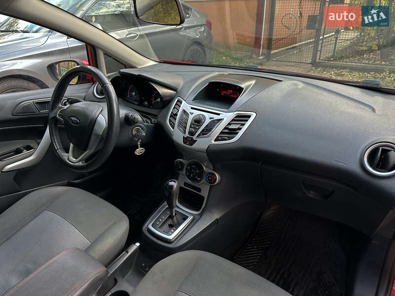 Хэтчбек Ford Fiesta 2011 в Львове фото 20 Хэтчбек Ford Fiesta 2011 в Львове