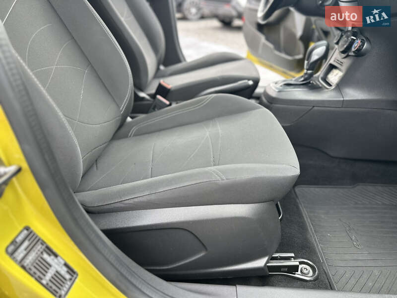 Хетчбек Ford Fiesta 2015 в Вінниці фото 50 Хетчбек Ford Fiesta 2015 в Вінниці