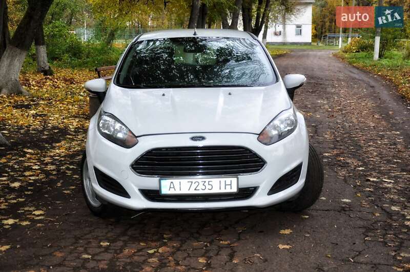 Хэтчбек Ford Fiesta 2013 в Полтаве фото 3 Хэтчбек Ford Fiesta 2013 в Полтаве