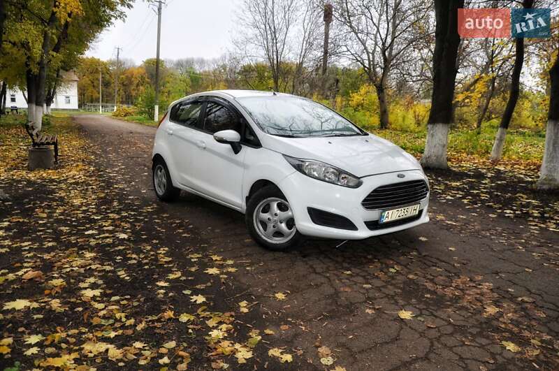 Хэтчбек Ford Fiesta 2013 в Полтаве фото 8 Хэтчбек Ford Fiesta 2013 в Полтаве
