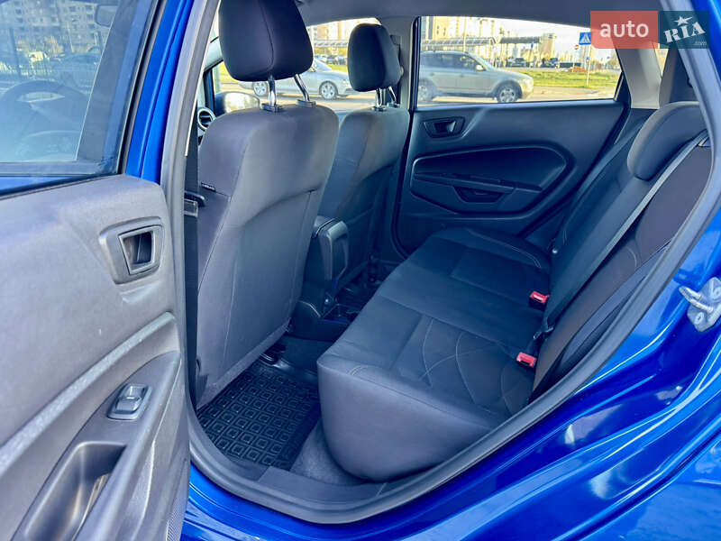 Хэтчбек Ford Fiesta 2018 в Киеве фото 19 Хэтчбек Ford Fiesta 2018 в Киеве