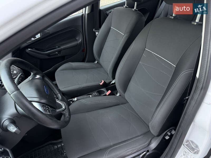 Хэтчбек Ford Fiesta 2016 в Львове фото 22 Хэтчбек Ford Fiesta 2016 в Львове