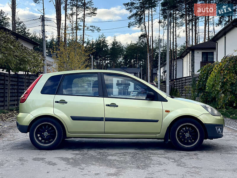 Хэтчбек Ford Fiesta 2007 в Киеве фото 8 Хэтчбек Ford Fiesta 2007 в Киеве