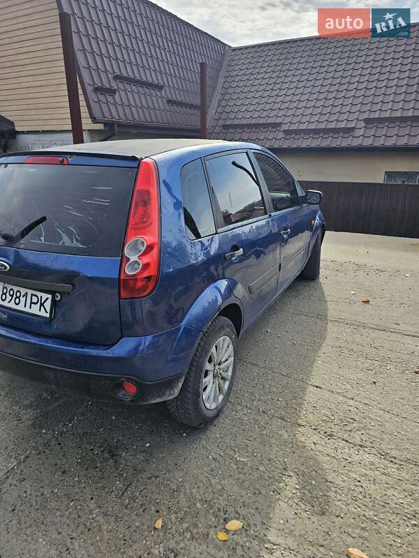 Хэтчбек Ford Fiesta 2008 в Запорожье