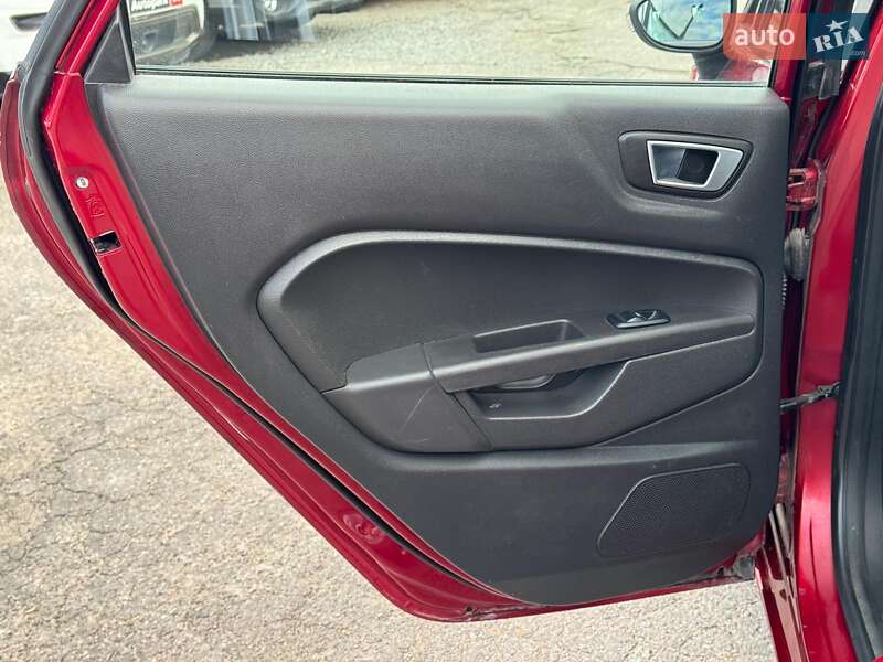 Седан Ford Fiesta 2016 в Виннице фото 18 Седан Ford Fiesta 2016 в Виннице