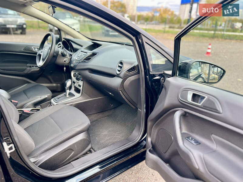 Седан Ford Fiesta 2016 в Києві фото 17 Седан Ford Fiesta 2016 в Києві