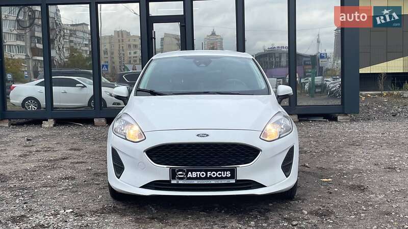 Хэтчбек Ford Fiesta 2018 в Киеве