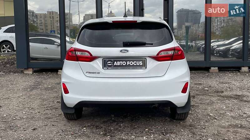 Хэтчбек Ford Fiesta 2018 в Киеве