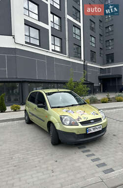 Хэтчбек Ford Fiesta 2006 в Ровно